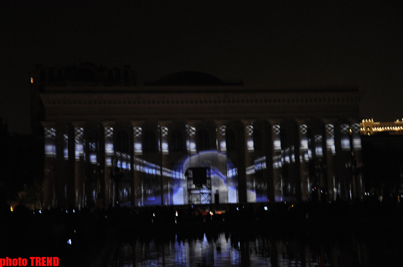 Организация YARAT! представила проект-3D-mapping Мехти Мамедова "Нефть" (ФОТО)