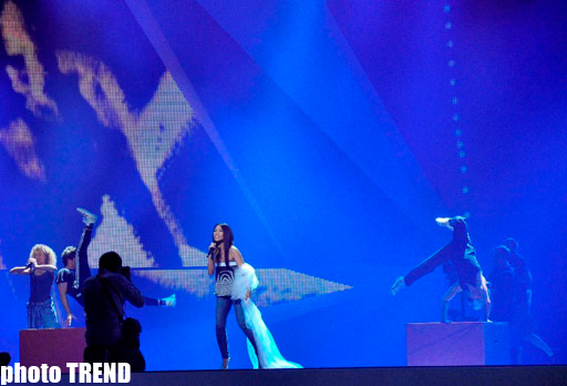 Репетиция представительницы Франции Анггун в "Baku Crystal Hall" (ФОТО)