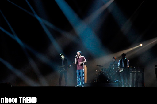 Финалист "Евровидения 2012"  Роман Лоб на сцене "Baku Crystal Hall" (фотосессия)