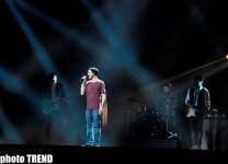 Финалист "Евровидения 2012"  Роман Лоб на сцене "Baku Crystal Hall" (фотосессия)