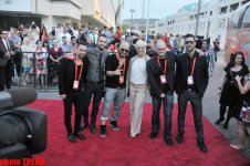 Грандиозная церемония открытия "Евровидения 2012" в "Евроклубе" - звезды на красной дорожке  (фотосессия)