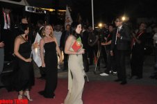 Грандиозная церемония открытия "Евровидения 2012" в "Евроклубе" - звезды на красной дорожке  (фотосессия)