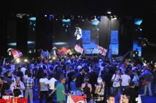 Грандиозная церемония открытия "Евровидения 2012" в "Евроклубе" - звезды на красной дорожке  (фотосессия)