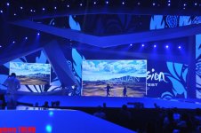 Участники "Евровидения 2012" в сценическом наряде провели открытую репетицию – первый полуфинал (фотосессия)