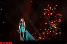 Участники "Евровидения 2012" в сценическом наряде провели открытую репетицию – первый полуфинал (фотосессия)