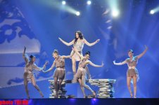 Участники "Евровидения 2012" в сценическом наряде провели открытую репетицию – первый полуфинал (фотосессия)