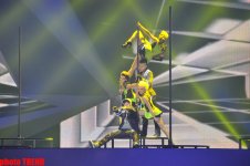 Участники "Евровидения 2012" в сценическом наряде провели открытую репетицию – первый полуфинал (фотосессия)