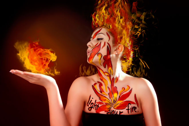 Аян Бабакишиева реализовала креативный проект - "Огненный цветок" и "Light your fire" (фотосессия)