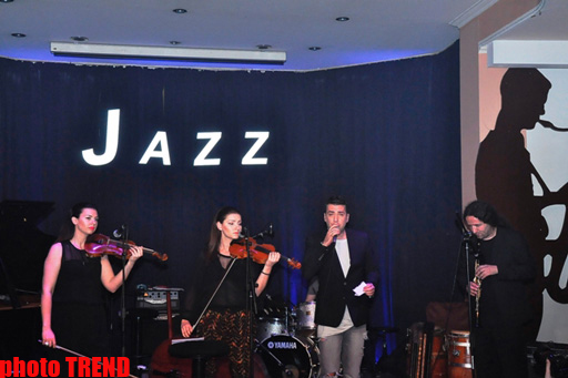 Сабина Бабаева устроила вечеринку для друзей – участников "Евровидения 2012" (фотосессия, видео)