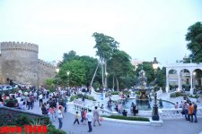 "Неделя музыки и народного искусства" в Баку (фотосессия)