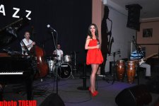 Сабина Бабаева устроила вечеринку для друзей – участников "Евровидения 2012" (фотосессия, видео)