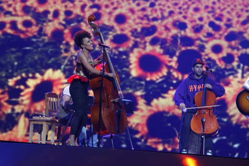 В Баку прошел первый полуфинал "Евровидения-2012" (ФОТО) (ВИДЕО)