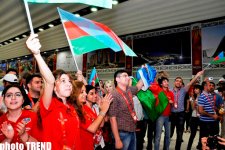 Азербайджанские журналисты устроили танцы в пресс-центре "Baku Crystal Hall" (фото)