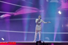 Участники второго полуфинала "Евровидения 2012" предстали в сценическом наряде (фотосессия)