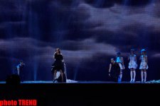 Участники второго полуфинала "Евровидения 2012" предстали в сценическом наряде (фотосессия)