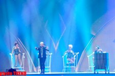 Участники второго полуфинала "Евровидения 2012" предстали в сценическом наряде (фотосессия)