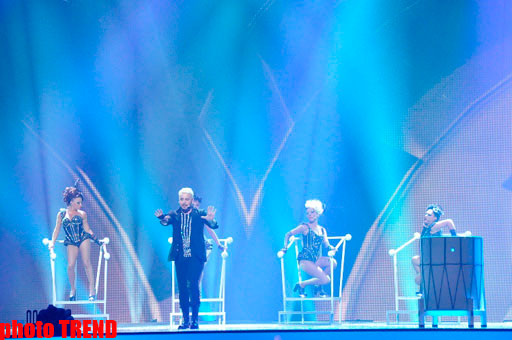 Участники второго полуфинала "Евровидения 2012" предстали в сценическом наряде (фотосессия)