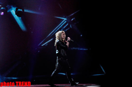 Участники второго полуфинала "Евровидения 2012" предстали в сценическом наряде (фотосессия)