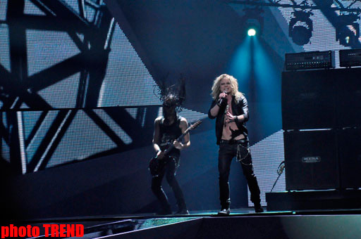 Участники второго полуфинала "Евровидения 2012" предстали в сценическом наряде (фотосессия)