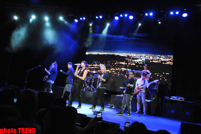 Нигяр Джамал и Дима Билан презентовали в Баку клип "Обними меня" (фотосессия)
