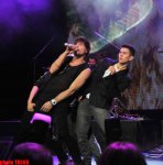 Нигяр Джамал и Дима Билан презентовали в Баку клип "Обними меня" (фотосессия)