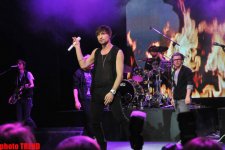 Нигяр Джамал и Дима Билан презентовали в Баку клип "Обними меня" (фотосессия)