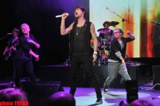 Нигяр Джамал и Дима Билан презентовали в Баку клип "Обними меня" (фотосессия)