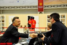 Азербайджанские и турецкие журналисты приняли участие в прямом эфире TRT в пресс-центре "Baku Crystal Hall"  (фото)