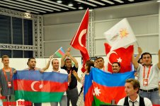 Азербайджанские и турецкие журналисты приняли участие в прямом эфире TRT в пресс-центре "Baku Crystal Hall"  (фото)