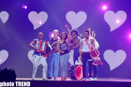 В "Baku Crystal Hall" прошла открытая репетиция финалистов «Евровидения-2012» (ФОТО)