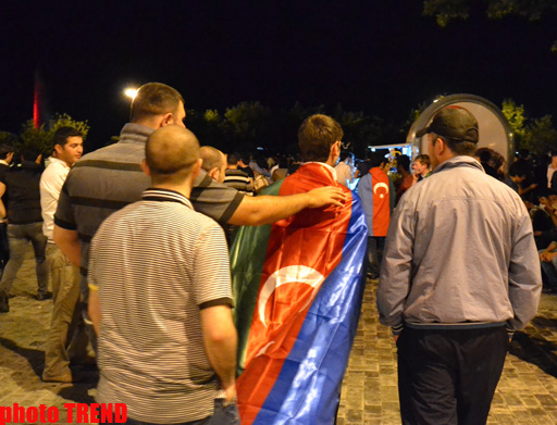 Ночной Баку отмечает финал «Евровидения-2012» (ФОТО)