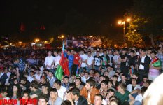 Ночной Баку отмечает финал «Евровидения-2012» (ФОТО)