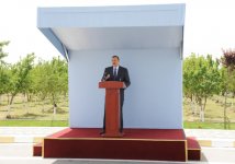 Президент Ильхам Алиев: Азербайджан и в последующие годы будет идти только и только путем развития (ФОТО)