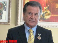 Известному врачу Туркару Сандаллы в Баку вручен орден "Золотое сердце" (фото)