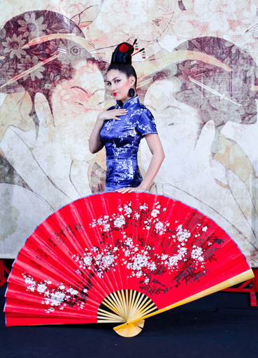 Аян Бабакишиева презентовала новый проект в семи образах (видео-фотосессия)