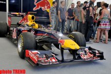 Самый быстрый в мире болид в Баку - грандиозное шоу Red Bull Racing (фото)