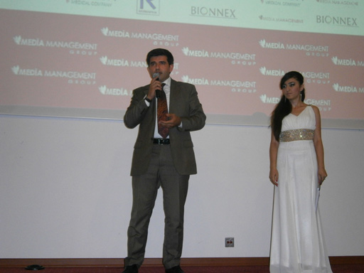 В Баку состоялась церемония награждения "Врач года-2012" (фото)