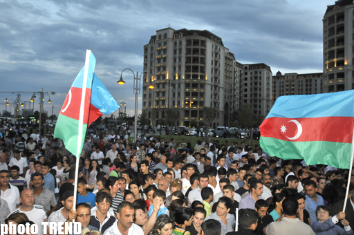 Молодежное объединение партии "Ени Азербайджан" организовало концерт "Гейдар Алиев: От спасения к прогрессу" (ФОТО)