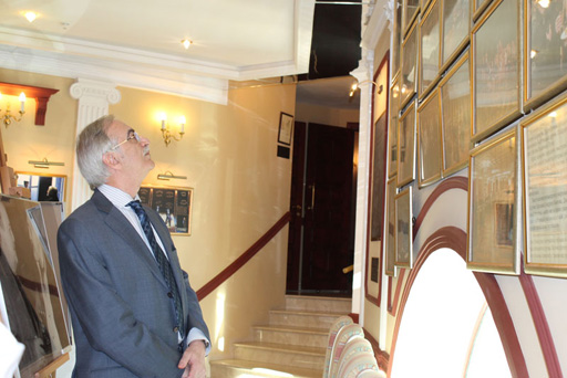 Азербайджанский спектакль покорил Москву (фотосессия)