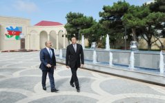 Президент Азербайджана ознакомился с парком Гейдара Алиева в поселке Бадамдар после реконструкции (ФОТО)