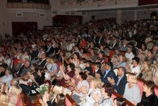 Азербайджанский спектакль покорил Москву (фотосессия)