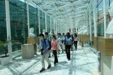 Американские школьники-победители конкурса сочинений, проведенного при поддержке Фонда Гейдара Алиева, находятся с визитом в Азербайджане (ФОТО)