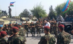 Намиг Гарачухурлу выступил с концертом перед солдатами (фотосессия)