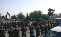 Намиг Гарачухурлу выступил с концертом перед солдатами (фотосессия)