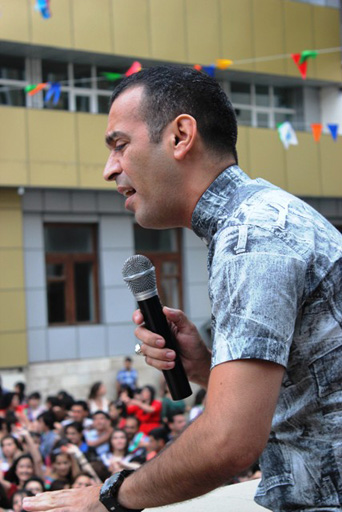 В Баку состоялся праздничный вечер выпускников педуниверситета (фотосессия)