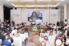 Первой леди Азербайджана вручена награда Форума Кранс Монтана «Prix de la Fondation» (ФОТО)