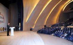 Президент Ильхам Алиев и его супруга приняли участие в церемонии проводов азербайджанских олимпийцев (ФОТО)