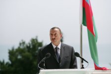 Президент Ильхам Алиев: У Азербайджана и Таджикистана существуют хорошие возможности для экономического сотрудничества (ФОТО)
