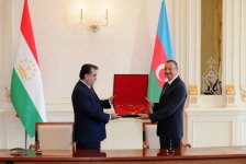 Состоялась церемония награждения высшими орденами Президентов Азербайджана и Таджикистана (ФОТО)