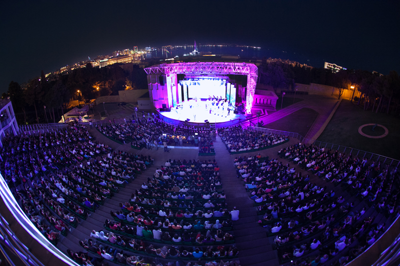 Известный певец и композитор Эмин Агаларов выступил в Баку с широкой концертной программой (ФОТО)